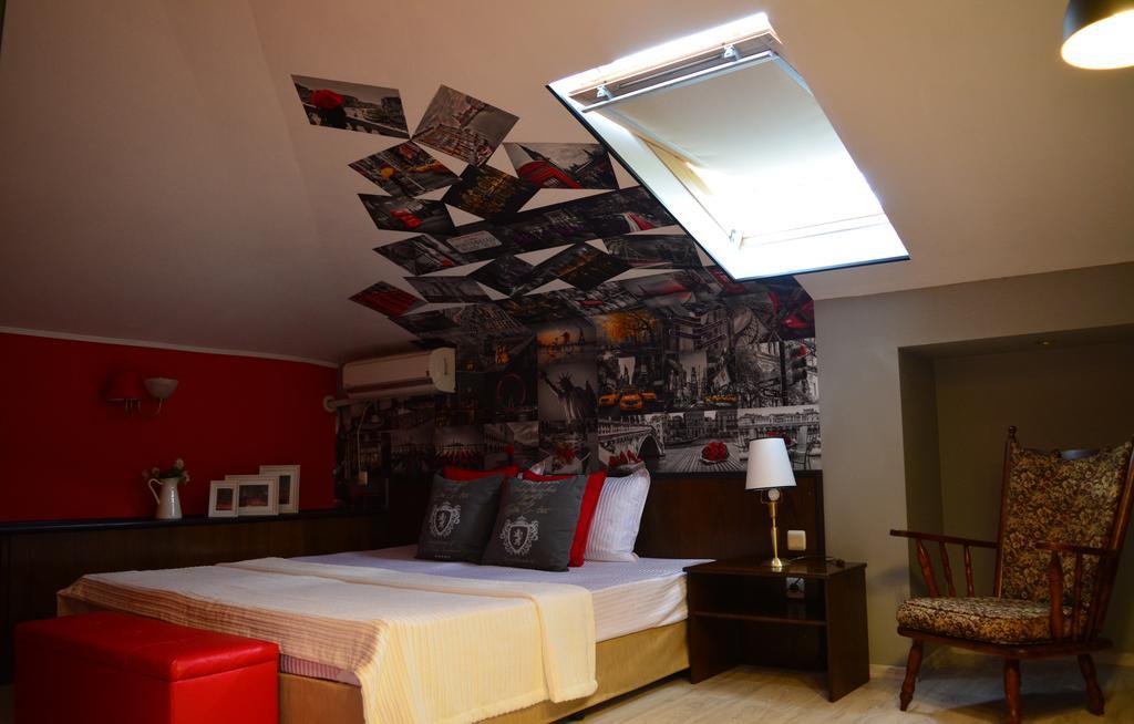 Hotel Minaliat Vek Шумен Экстерьер фото